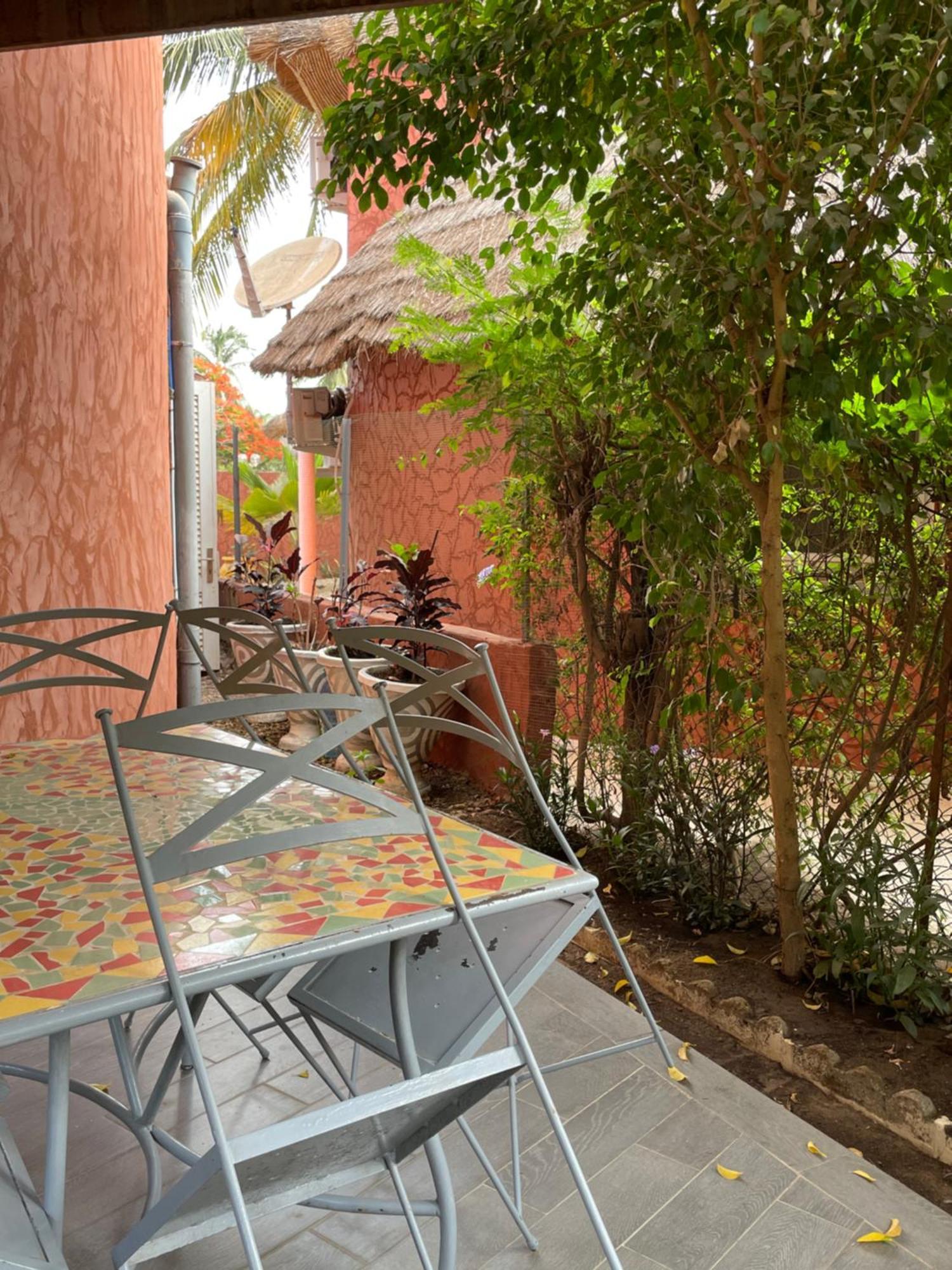 Villa18 Safari Village Saly Buitenkant foto